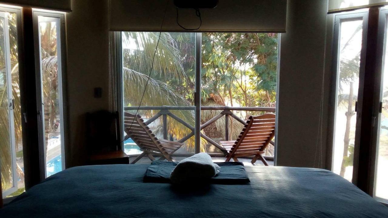 Playa Bruja Zicatela Apartment ปูแอร์โตเอสกอนดิโด ภายนอก รูปภาพ